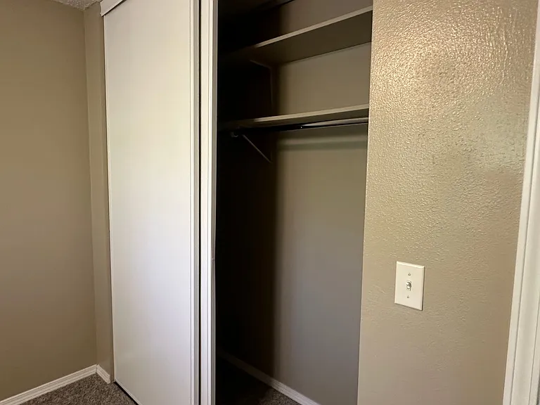 2700-2728 SW Beaverton Hillsdale Hwy — Photo 15