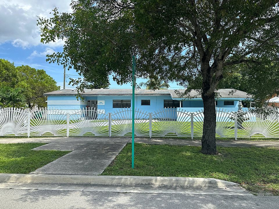 1st image of 18041 NW 14th Ave