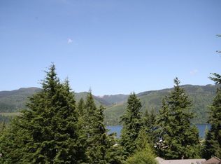 38 Windward Dr, Bellingham, WA 98229