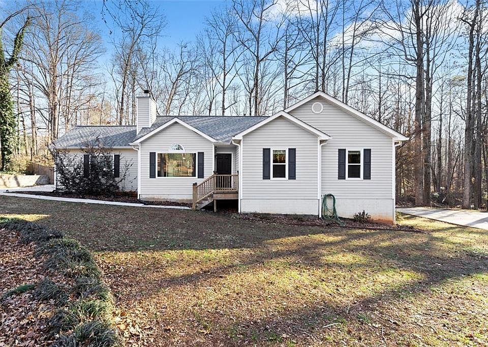 1st image of 184 Ivy Trace Blvd