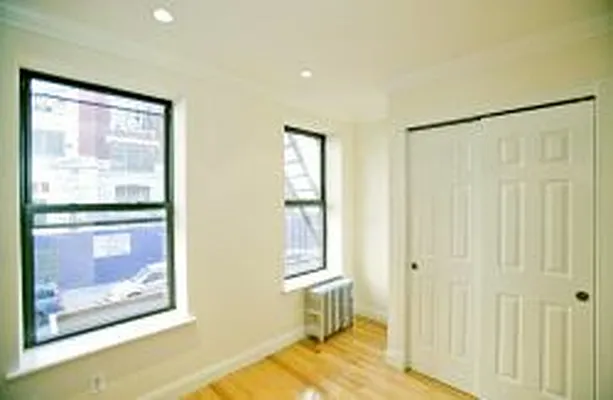 Rented by Tower Brokerage | media 19