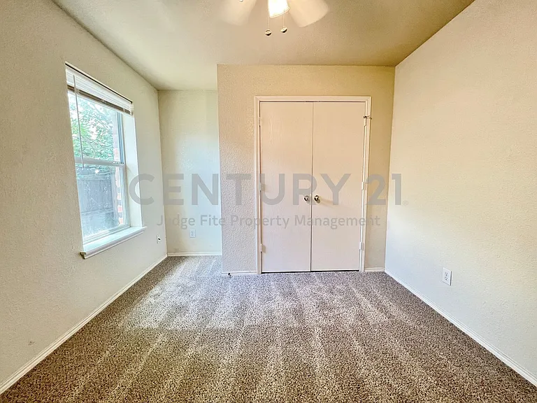 1103 Savage Dr — Photo 10