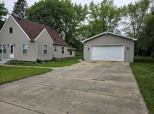 300 Lafayette Rd, Michigan Center, MI 49254