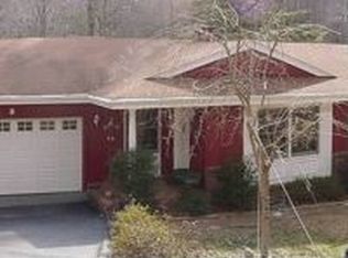 428 Sky Ridge Ln, Hendersonville, NC 28739