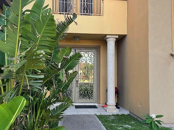 2nd image of 5959 Diamond Dr