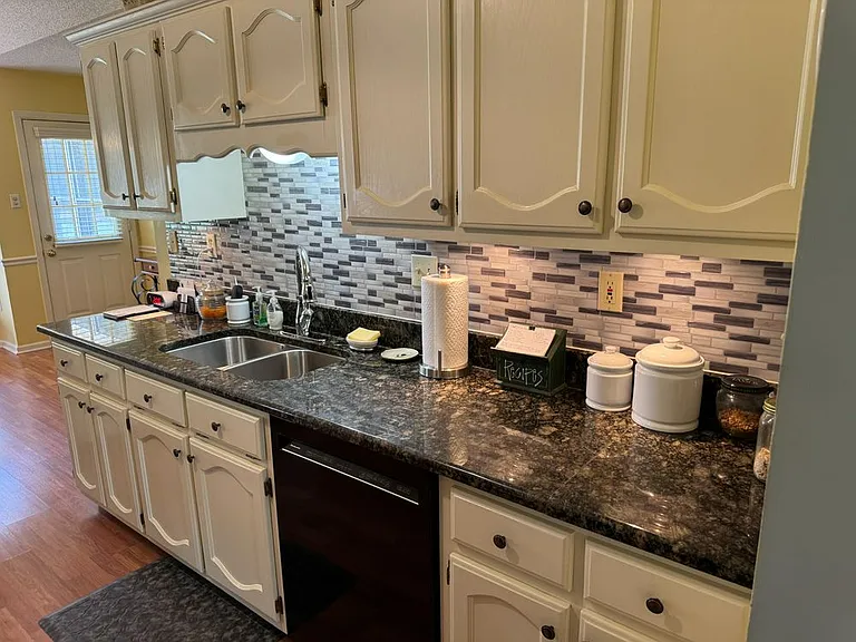 860 Joe Dr — Photo 8