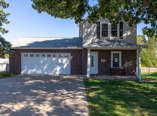 3462 Asbury Rd, Dubuque, IA 52002