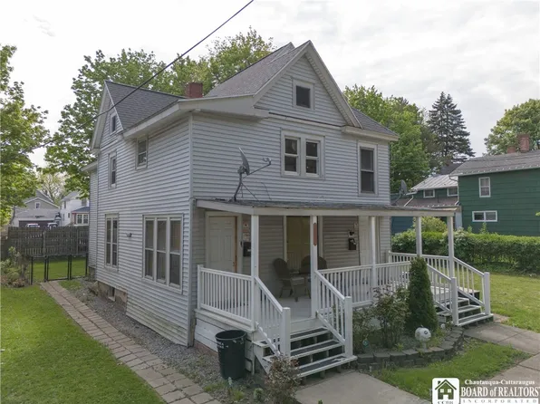 522 Park Ave, Dunkirk, NY 14048