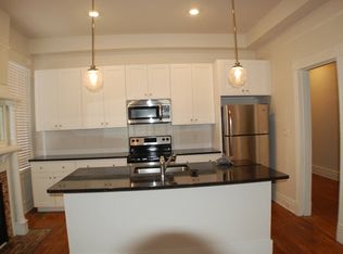The Row at Cary Place, Richmond, VA 23220