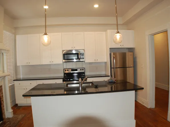 The Row at Cary Place