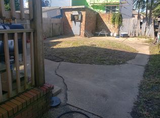 659 Charles St, Perth Amboy, NJ 08861