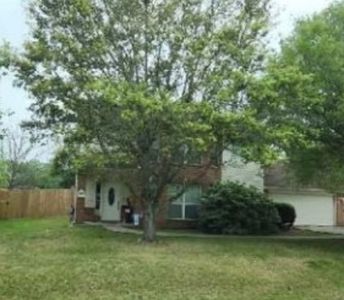 12311 E River Run Dr, Mont Belvieu, TX, 77523