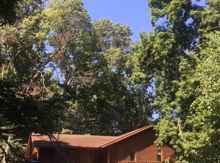 1509 Robinhood Rd, Bentonville, AR 72712