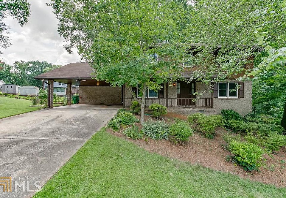 1st image of 735 Indian Manor Ct