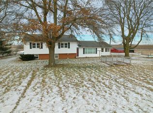 9095 E 4200 North Rd, Hoopeston, IL 60942