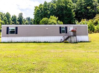 1194 Charity Hill Rd, Elizabethton, TN 37643