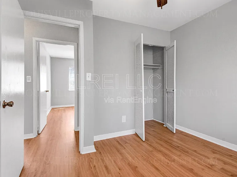 2421 Lindsay Ave #1 — Photo 10