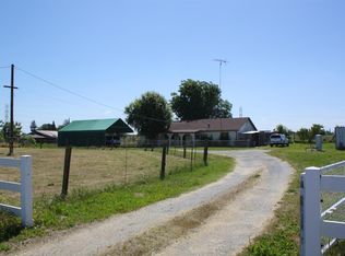 536 S Stearns Rd, Oakdale, CA 95361