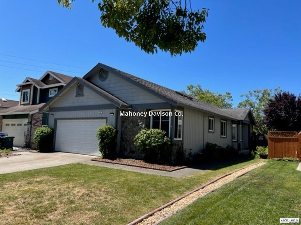1st image of 811 Winton Dr