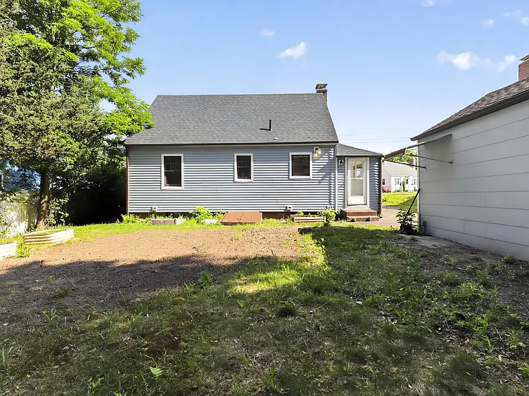 30 Jarvis Rd — Photo 12