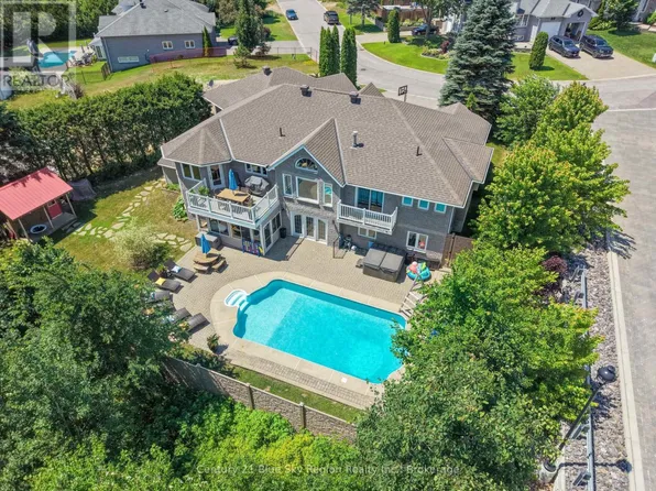 77 Janey Ave, North Bay, ON P1C 1M6