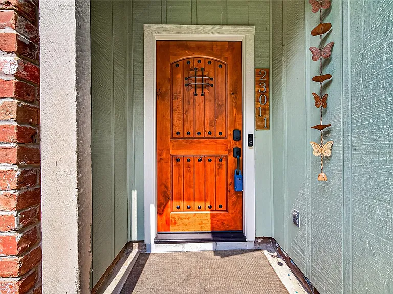 23011 Fox Hunt Dr — Photo 13