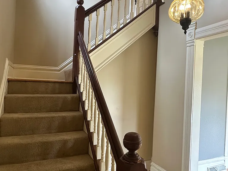 718 Milton Ave — Photo 12