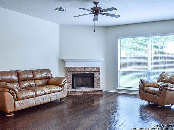 3rd image of 1341 Arroyo Verde