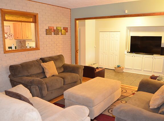 4th image of 1113 Murphy Dr