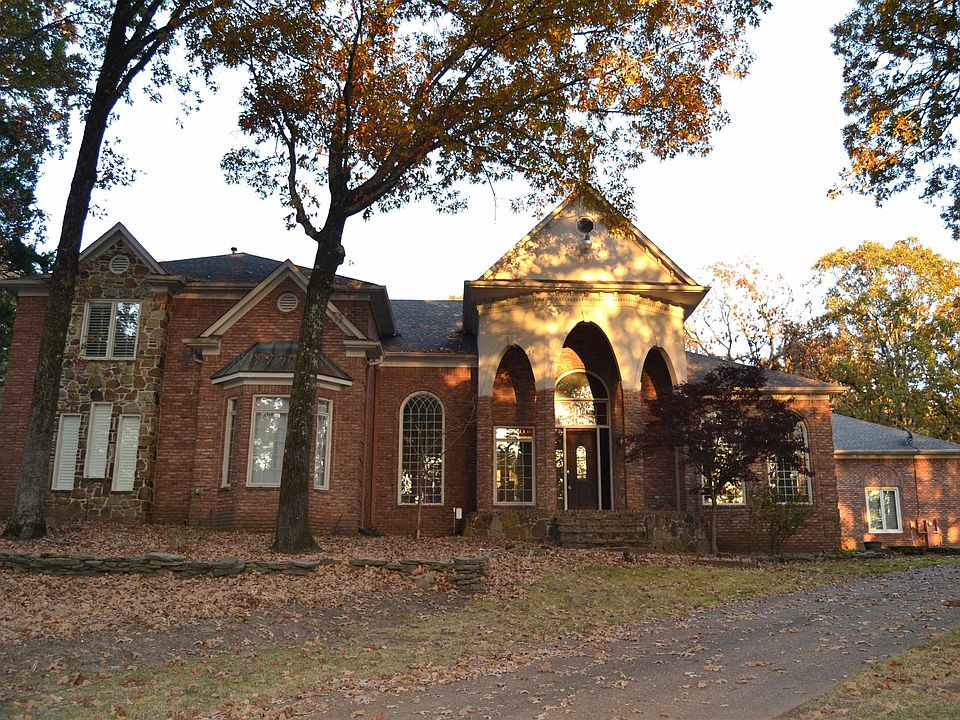 1st image of 470 Walnut Point Cv