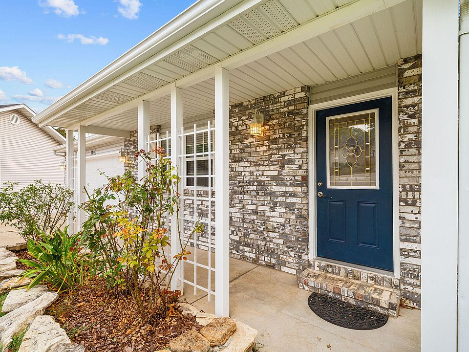 1st image of 180 Ashford Drive