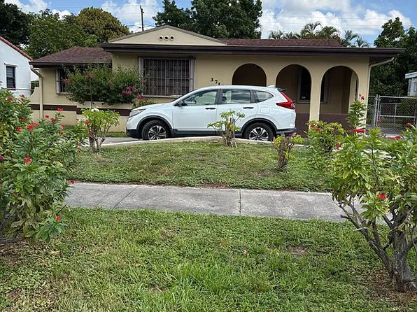 3719 NW 12th St, Miami, FL 33126