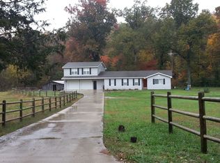 19041 King Rd, Siloam Springs, AR 72761