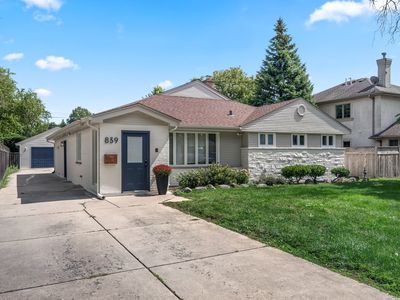 839 Meadowlark Ln, Glenview, IL, 60025