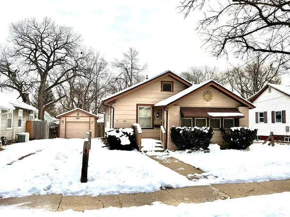 3701 Amherst St, Des Moines, IA 50313