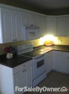 Living Area
						:
						Living room and dining area