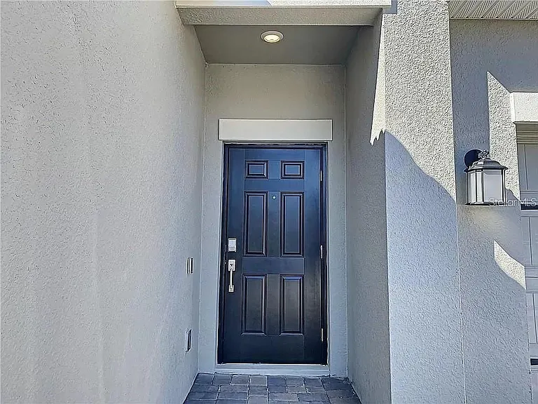 1307 Oak Crest St — Photo 9