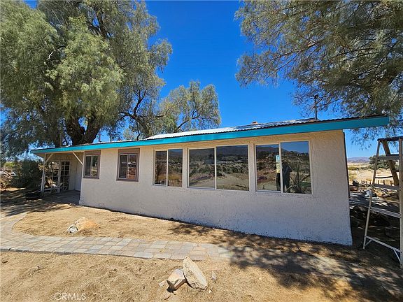 3rd image of 73790 Adobe Rd