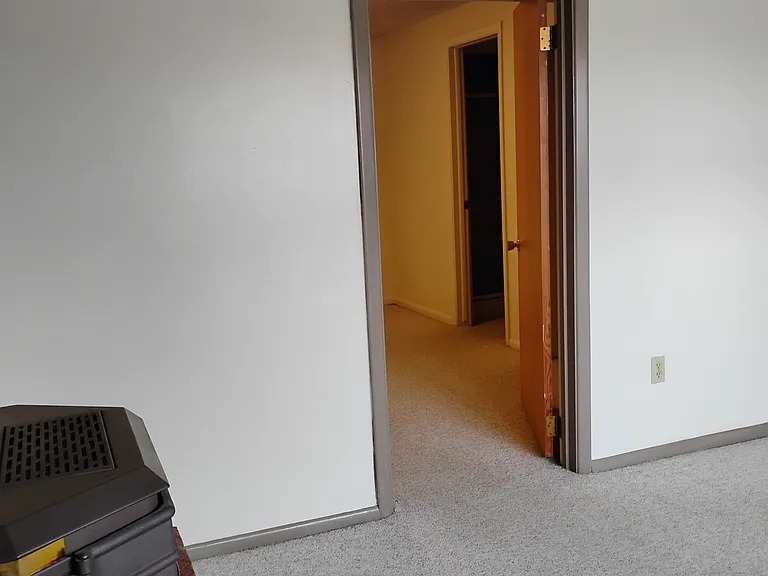 1621 Stuart St — Photo 24