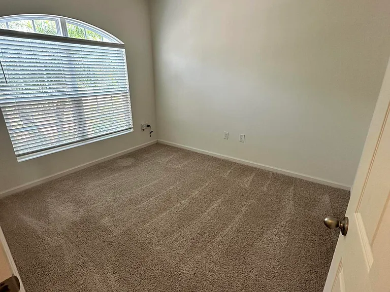 620 Remington Green Dr SE #103 — Photo 12