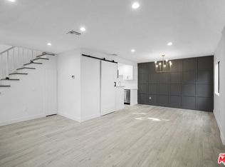 5445 Corteen Pl APT 7, Valley Village, CA 91607