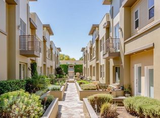 441 N Los Robles Ave UNIT 16, Pasadena, CA 91101