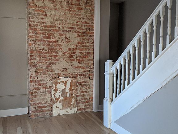 2nd image of 565 E 2nd Ave
