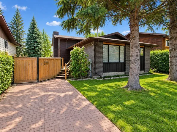 107 Greig Dr #Red, Red Deer, AB T4P 2N4