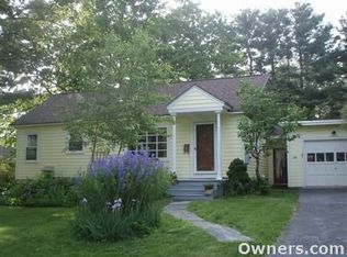 298 Mott St N, Burlington, VT 05440