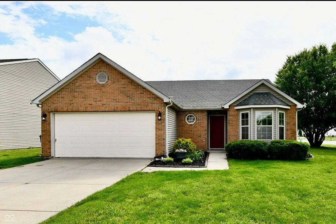 3 bed, 1252 sqft, $1,850 — Photo 1