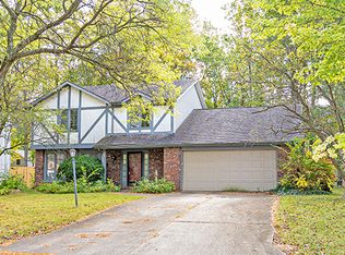 8216 Greenwich Ct, Fort Wayne, IN 46835