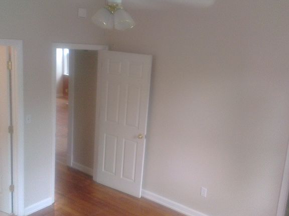 3rd image of 5412 Lancaster Ave