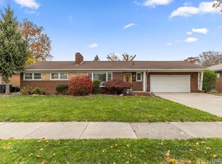 21915 Outer Dr, Dearborn, MI 48124