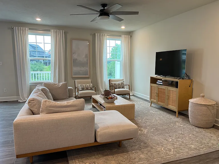 4303 Spruce Rd — Photo 8